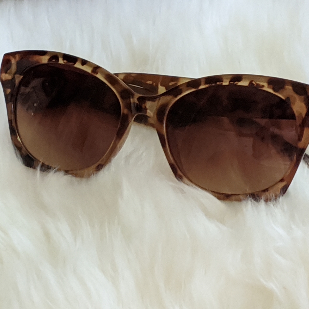 Tortoise Shell Sunglasses
